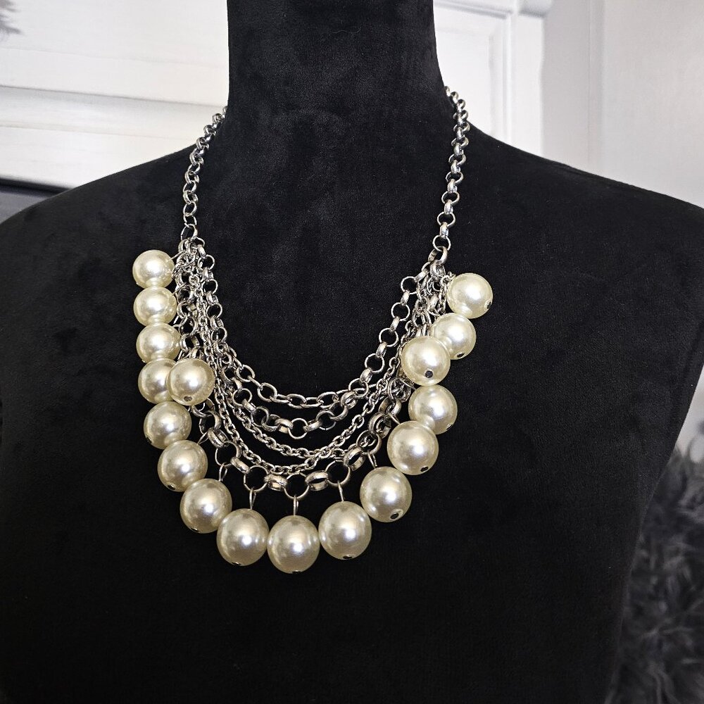🤍 STATEMENT Vintage Faux Pearl Silver Tone Necklace